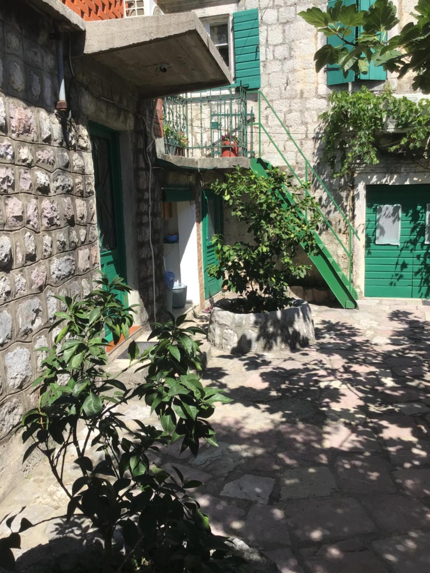 ריסאן Apartments Subotic מראה חיצוני תמונה