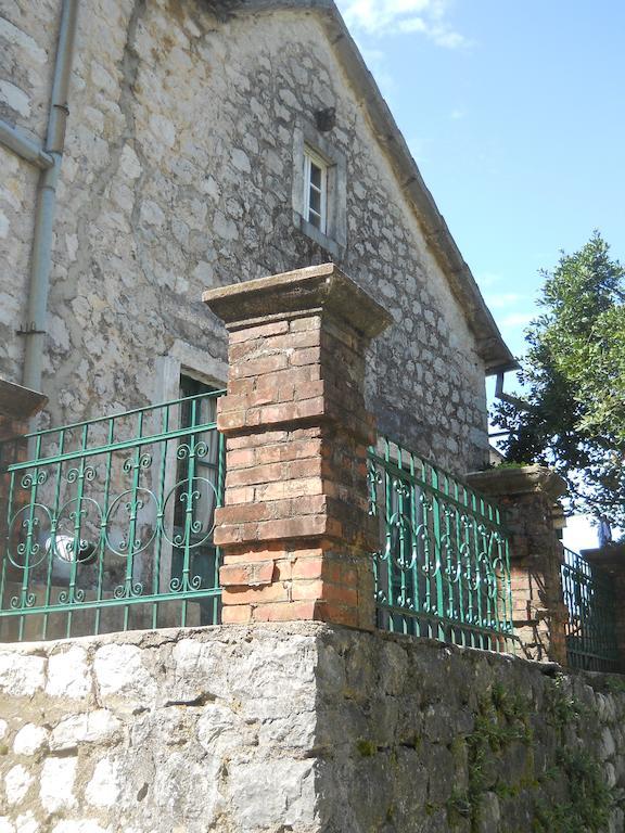 ריסאן Apartments Subotic מראה חיצוני תמונה